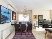 CASA CON PISCINA EN HUETOR VEGA