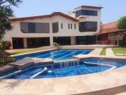 Casa con piscina en La Molina