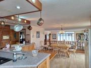 Casa con piscina en venta