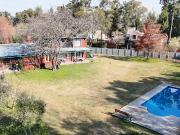 Casa con Piscina ubicada en el barrio La Bota Benavidez