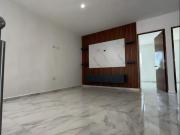 Casa con Recamara en Planta Baja