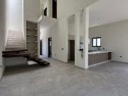 CASA CON RECAMARA EN PLANTA BAJA EN VENTA EN LA CIMA