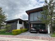 Casa con recámara principal en planta baja en venta en...