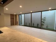 Casa con roof en venta St. Angelo Residence