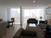 Casa con roof garden, 3 recámaras, sala de TV VENTA, El...
