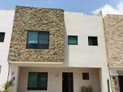 CASA CON ROOF GARDEN ZONA DEL REFUGIO