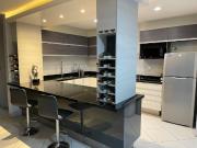 CASA CON SALON PARA EVENTOS EN VENTA