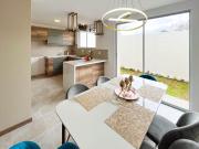 Casa con Terraza en venta Calderon