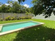 Casa con terraza y alberca privada, en venta, Zona...