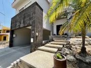 Casa con terreno de 512 m2 en VENTA en residencial...