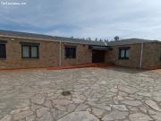 CASA CON TERRENO DE LUJO