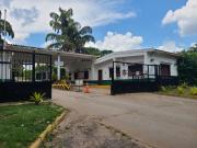 Casa con Terreno en Venta Barrera Edo Carabobo
