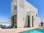 Casa con terreno en venta en Torrevieja, Torrevieja