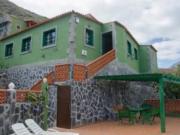Casa con terreno en venta en Vallehermoso