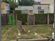 Casa con terreno y quincho para reciclado profundo o...