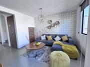 Casa con tres Recámaras, área de blancos. CONFORT...