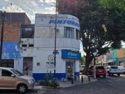 Casa con uso de suelo comercial en esquina en Santa Teresita
