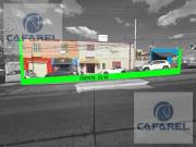 Casa con USO DE SUELO COMERCIAL Y HABITACIONAL en LA...