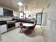 Casa con Uso de Suelo en Renta en Ciudad Satélite...