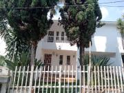 Casa con Uso de Suelo para Consultorios en Cuernavaca... Casa con Uso de Suelo para Consultorios en Cuernavaca...