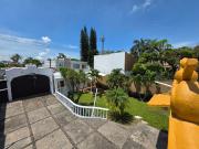 Casa con Vigilancia en Jardines de Cuernavaca