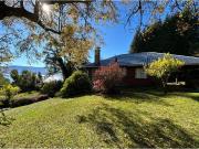 CASA CON VISTA AL LAGO PUCON