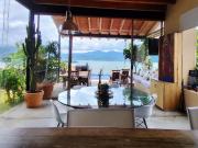 Casa con Vista al lago y jacuzzi en Valle de Bravo
