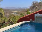 Casa con vista al mar, alberca, elevador, en venta...