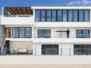 CASA CON VISTA AL MAR EN PUERTO NUEVO