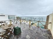 Casa con Vista al Mar en Venta Zona Privada