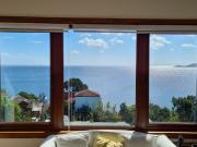 CASA CON VISTA Y ACCESO AL LAGO