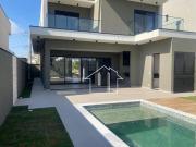 Casa cond, Verana, 235m², 3 suítes, piscina, quintal...