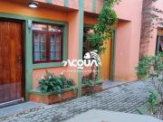Casa condomínio 2 dormitorios Enseada Guaruja