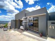 CASA CONDOMINIO / 3 QUARTOS / COM ARMARIOS PLANEJADOS /...