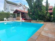 Casa Condomínio Bougainvillee II Piscina 4 Dormitórios...
