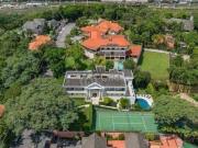 Casa condomínio com 5 suítes, 1750 m² venda por R$...