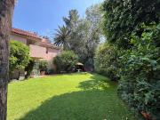 CASA CONDOMINIO CON GRAN JARDIN EN UNA PLANTA PEDREGAL