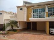casa condominio en arriendo en la castellana. Cod A12172
