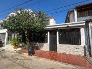 casa condominio en venta en la alameda. Cod V2820