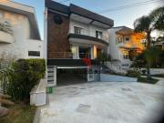 Casa condomínio fechado, com 4 dormitórios, suítes à...