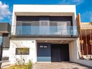 Casa condomínio Indaiatuba sobrado