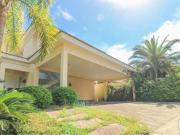 Casa Condominio Las Rocas 416.12m², 4 dormitórios, sendo...