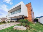 Casa Condominio para Venda 440m², 4 dormitórios, sendo 4...