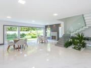 Casa Condominio para Venda 450m², 3 dormitórios, sendo 3...