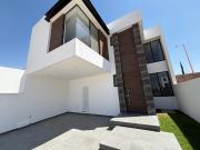 Casa Condominio St Ángelo Residence