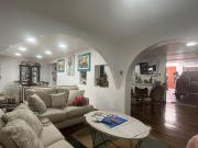 CASA CONFORTABLE 6 DORM AL LADO DE PARQUE EN ZONA...