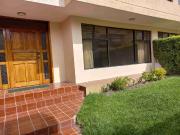 Casa contemporeana de arriendo en Cumbayá, Miravalle 3