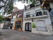 Casa corte antiguo, 3 pisos, cochera Av. Pellegrini 400...
