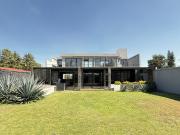 CASA COUNTRY CLUB ESCRITURADA Para / AIRBNB, DESCANSO,...