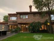 Casa Cramer en condominio en Calle Santiago, San...